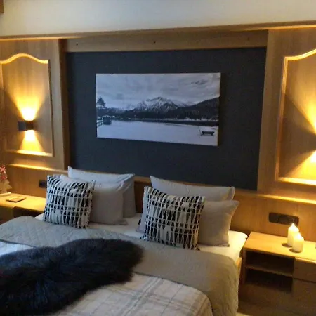 Edelweiss Herz Apartment Wallgau